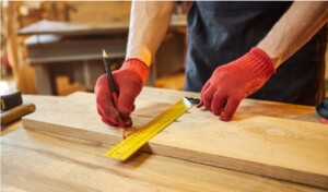  Measuring a DIY chopping board